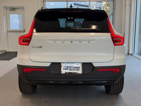 New 2026 Volvo EX40 Plus w/ Climate Package image 6