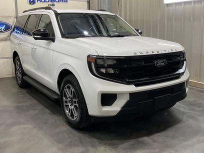 Used 2025 Ford Expedition Active