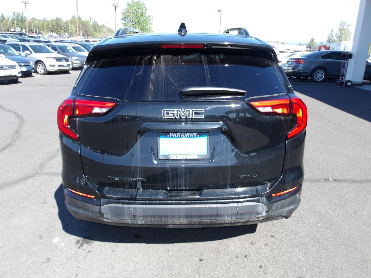 Used 2021 GMC Terrain SLT w/ Infotainment Package II AWD/4WD image 4