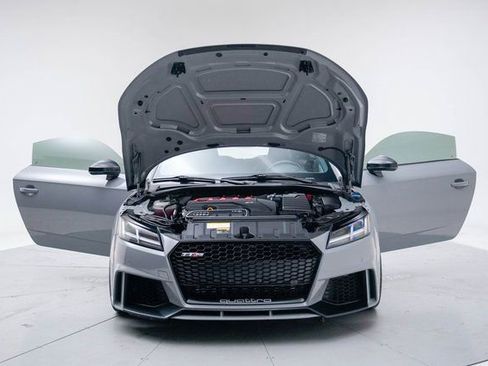 Used 2018 Audi TT RS w/ Technology Package image 16
