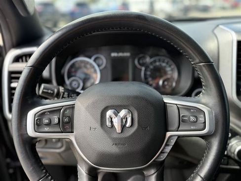 Used 2023 RAM 1500 Big Horn AWD/4WD image 18