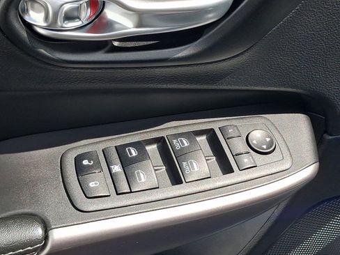 Used 2022 Jeep Cherokee Latitude Lux AWD/4WD image 13