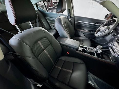 New 2025 Nissan Altima 2.5 SR image 26