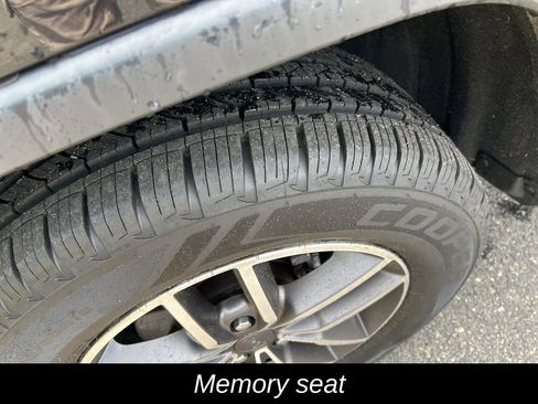 Certified 2020 Jeep Grand Cherokee Limited AWD/4WD image 13