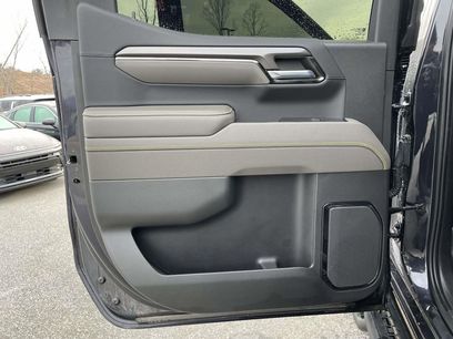 Used 2022 Chevrolet Silverado 1500 ZR2 w/ Technology Package