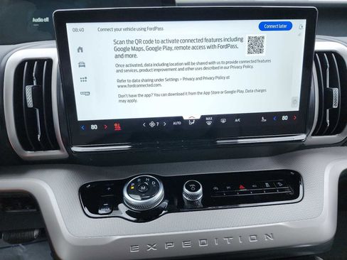 New 2026 Ford Expedition Active AWD/4WD image 13