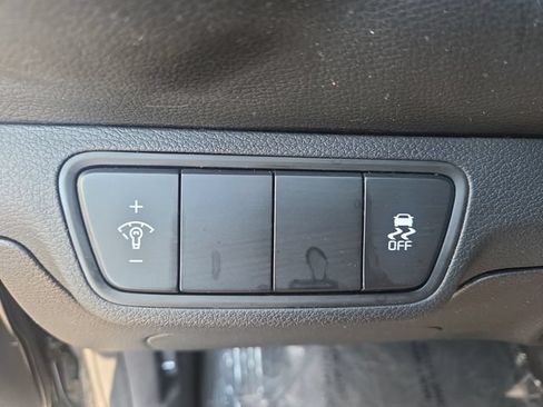 Used 2023 Kia Forte LXS FWD image 18