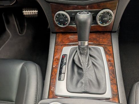 Used 2009 Mercedes-Benz C 63 AMG Sedan image 12