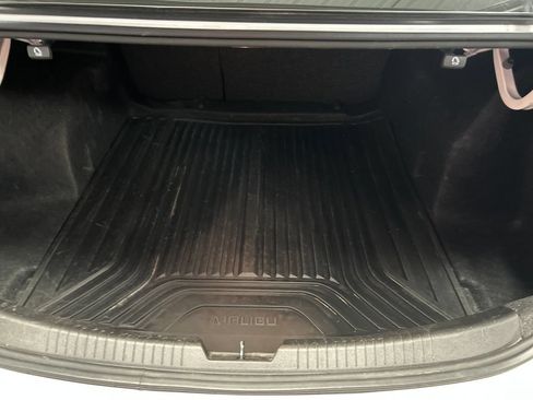 Used 2024 Chevrolet Malibu LS FWD image 23