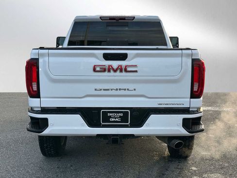 Used 2022 GMC Sierra 2500 Denali image 4