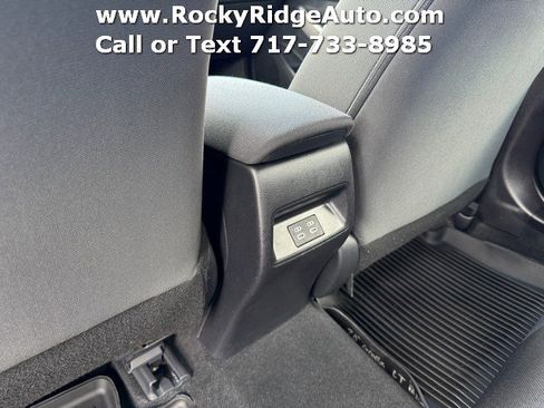 Used 2025 Toyota Corolla LE FWD image 16