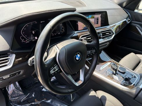 Used 2021 BMW X5 xDrive45e w/ Parking Assistance Package AWD/4WD image 4