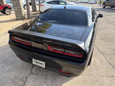 Used 2022 Dodge Challenger SRT Hellcat w/ Plus Package image 6