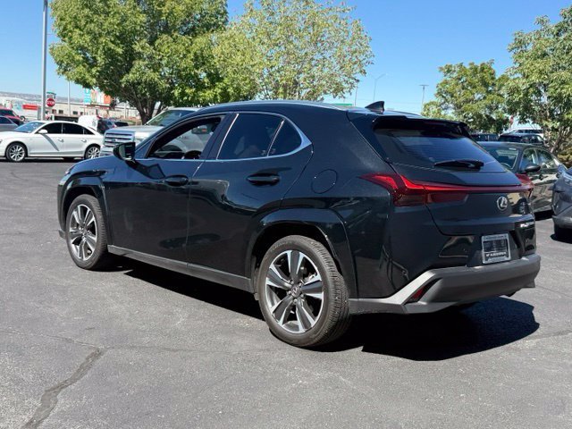 Used 2025 Lexus UX 300h AWD w/ Cold Area Package image 5