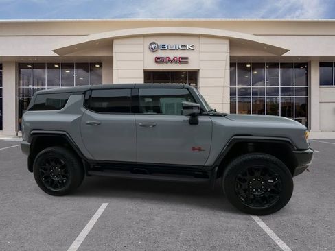 Certified 2025 GMC Hummer EV 2X w/ LPO, Sport Package image 16