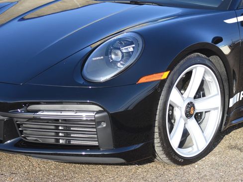 Used 2025 Porsche 911 Turbo S image 10