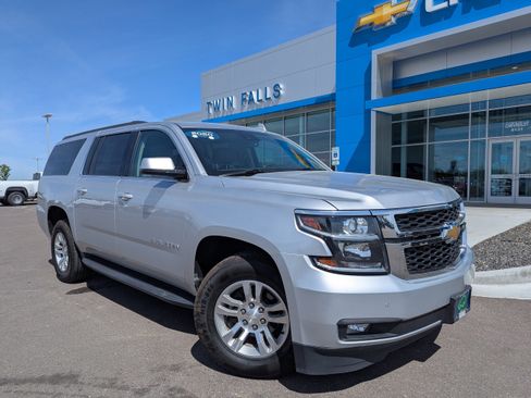 Certified 2020 Chevrolet Suburban LT AWD/4WD image 1