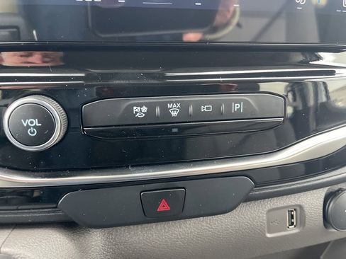 New 2026 Ford Transit 350 XLT image 17