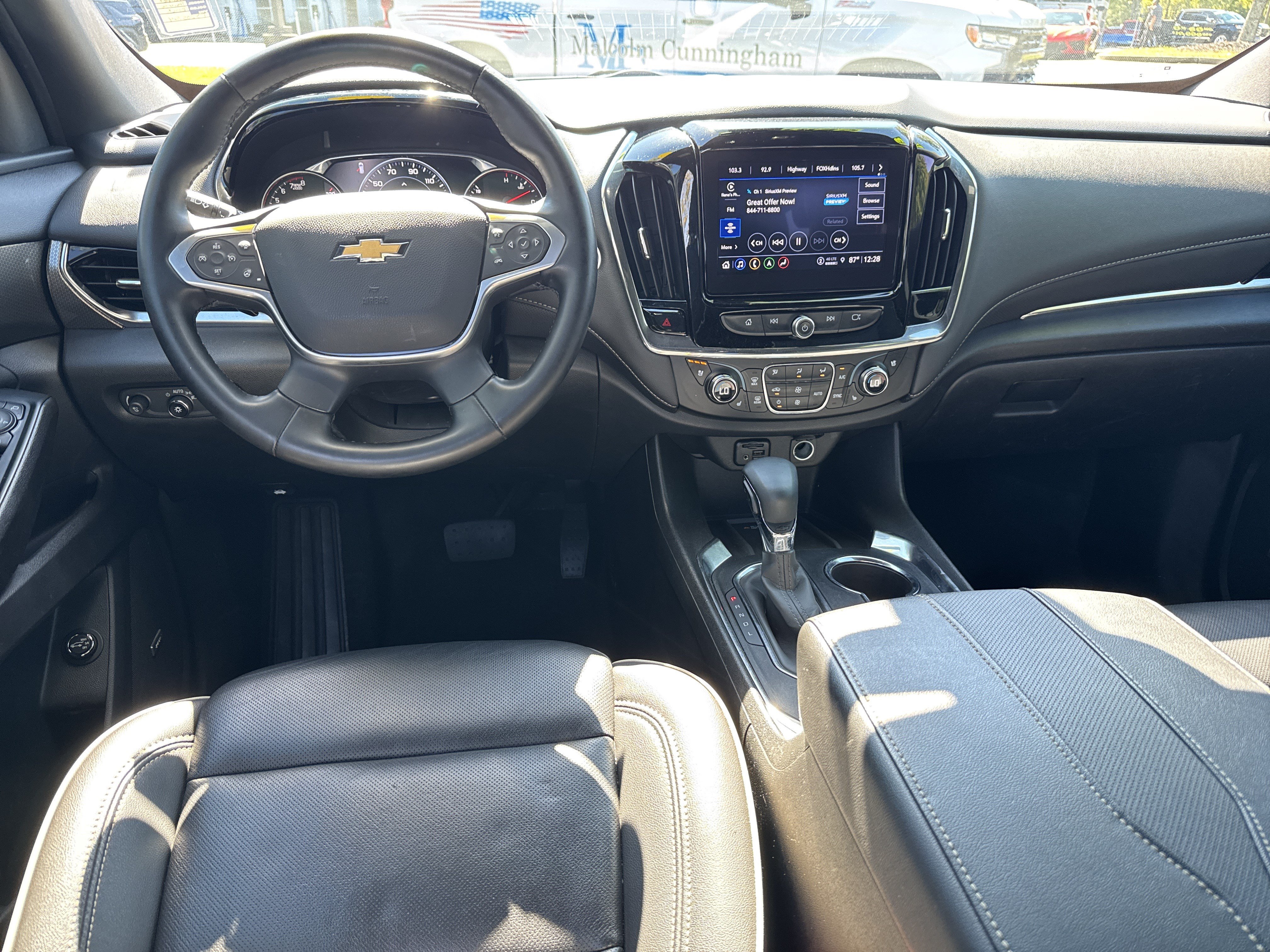 Certified 2023 Chevrolet Traverse Premier FWD image 19