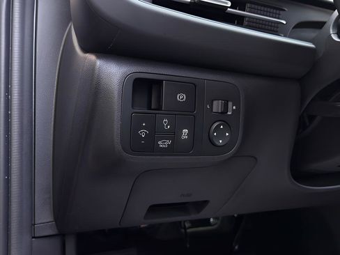 Used 2025 Hyundai Ioniq 6 SE image 20