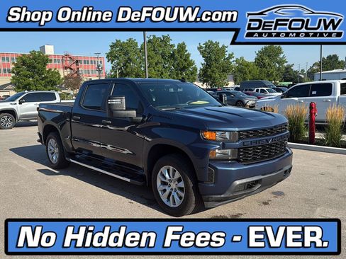 Used 2021 Chevrolet Silverado 1500 Custom w/ Custom Max Trailering Package AWD/4WD image 1