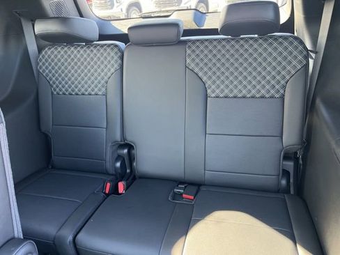 New 2026 GMC Acadia Denali image 17