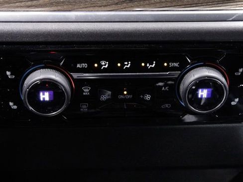 Used 2022 Chevrolet Silverado 1500 RST w/ RST All Star Premium Package image 28