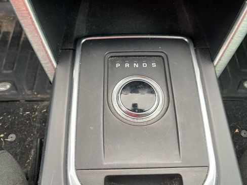 Used 2017 Land Rover Discovery Sport HSE image 16