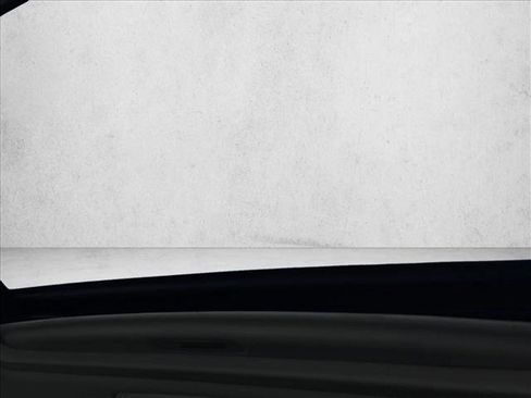 Used 2011 Chevrolet Tahoe LTZ RWD image 17