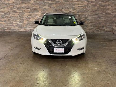 Used 2017 Nissan Maxima 3.5 SL image 2