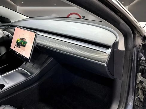 Used 2023 Tesla Model 3 Standard Range RWD image 29