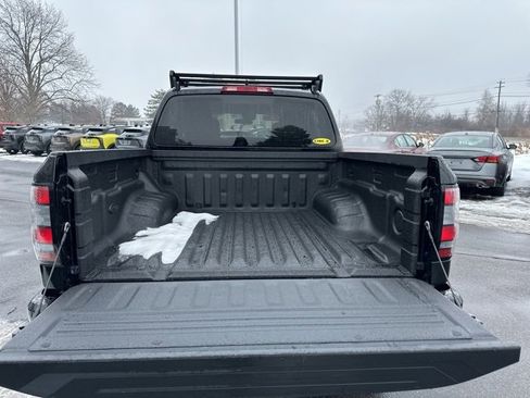 Certified 2023 Nissan Frontier SV w/ Midnight Edition Package image 10