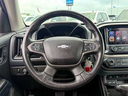 Used 2018 Chevrolet Colorado Z71 w/ Centennial Edition AWD/4WD image 24