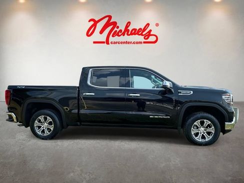 Used 2025 GMC Sierra 1500 SLT AWD/4WD image 2