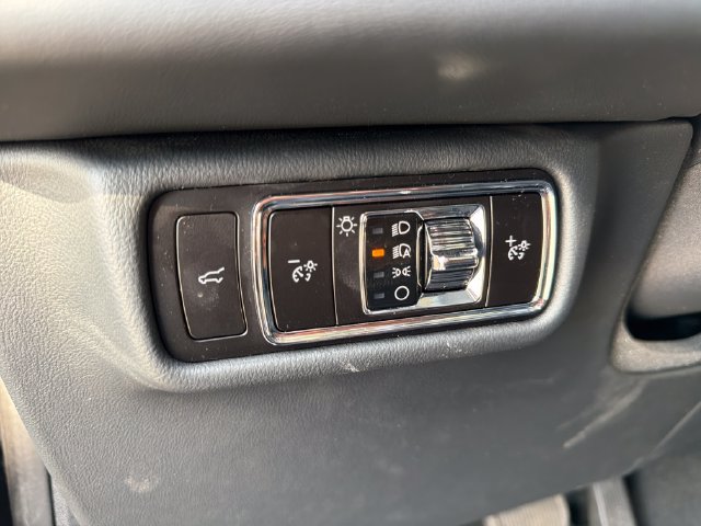 New 2027 Lincoln Aviator AWD image 24