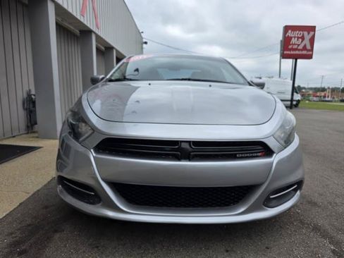 Used 2015 Dodge Dart SXT FWD image 3