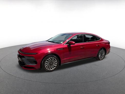 Used 2025 Hyundai Sonata SEL FWD image 8