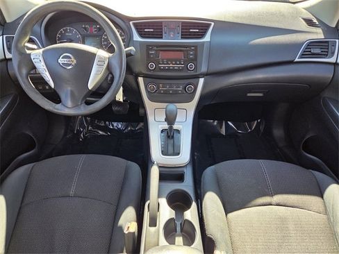 Used 2015 Nissan Sentra S image 15