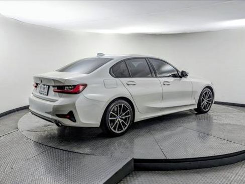 Used 2022 BMW 330i Sedan image 8