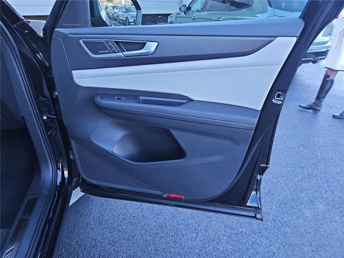 New 2026 Volkswagen Atlas Cross Sport SEL Premium R-Line image 27