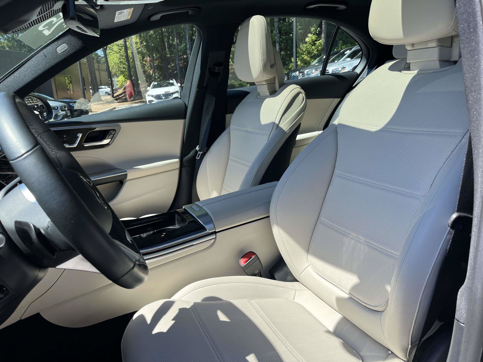 Certified 2025 Mercedes-Benz C 300 4MATIC Sedan image 39