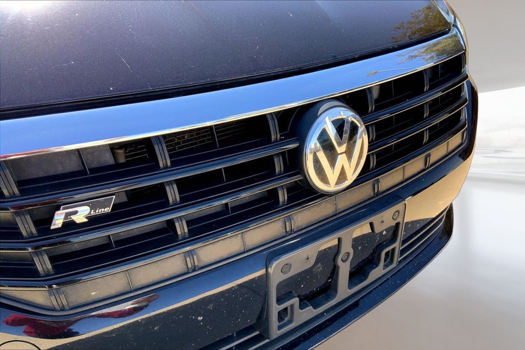 Used 2020 Volkswagen Jetta R-Line FWD image 26