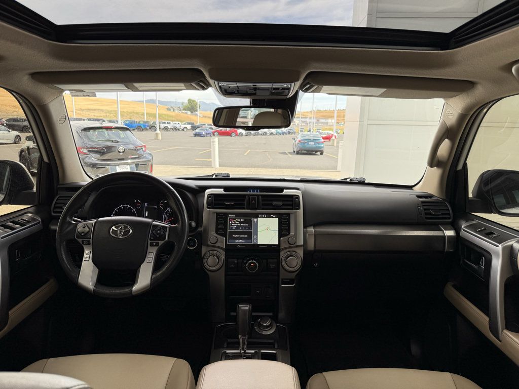 Used 2020 Toyota 4Runner SR5 Premium w/ Moonroof Package AWD/4WD image 21