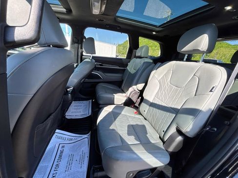 Used 2023 Kia Telluride SX Prestige X-Pro AWD/4WD image 27