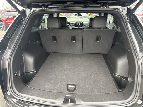 Used 2025 Chevrolet Blazer RS image 25