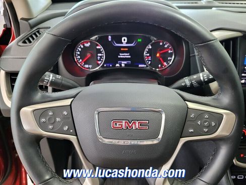 Used 2023 GMC Terrain Denali w/ Denali Premium Package image 10