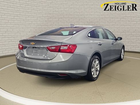 Used 2024 Chevrolet Malibu LT FWD image 5