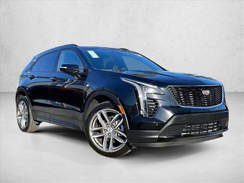 Used 2023 Cadillac XT4 Sport image 12