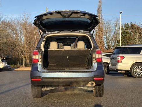 Used 2016 Subaru Forester 2.5i Limited w/ Popular Package #2 image 20