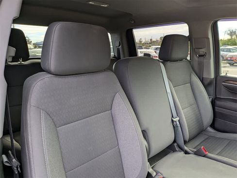 Used 2022 Chevrolet Silverado 1500 LT image 6